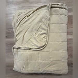 Kyte baby bamboo toddler blanket 2.5 TOG pale yellow-gently used